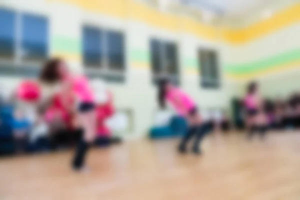 Dansles voor vrouwen achtergrond wazig — Stockfoto