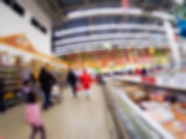 İnsanlar alışveriş mağazası temada arka plan bulanıklık