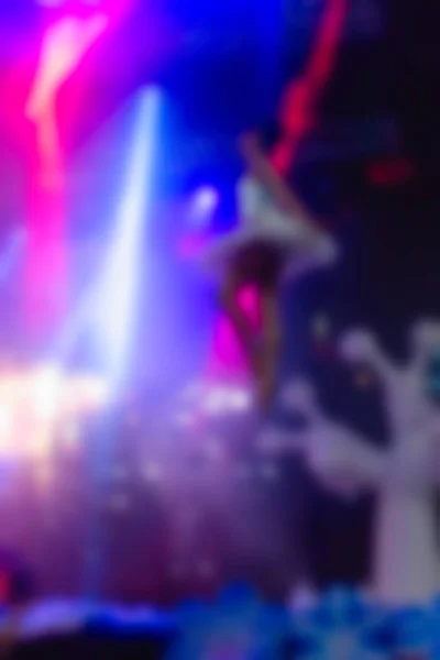 Blur background of people at the dj concert — Stock Photo, Image