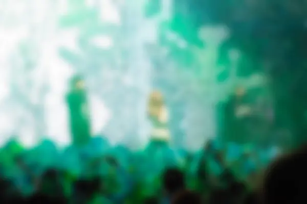 Blur background of people at the dj concert — Stock Photo, Image