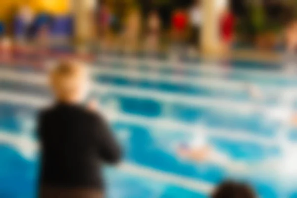 Natation thème de la compétition fond flou — Photo