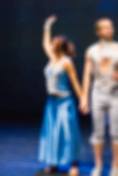 Contemporânea dança desempenho bokeh desfoque fundo — Fotografia de Stock