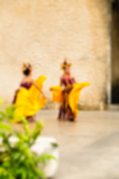 Danse traditionnelle Bali fond flou — Photo