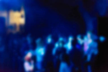 İnsanların konserinde arka plan bulanıklık