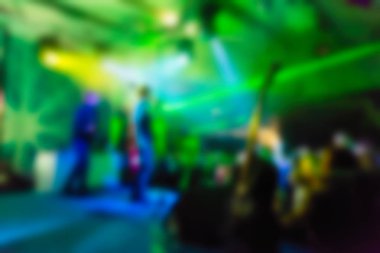 İnsanların konserinde arka plan bulanıklık