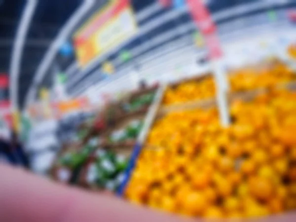 Orang belanja di department store tema blur background — Stok Foto