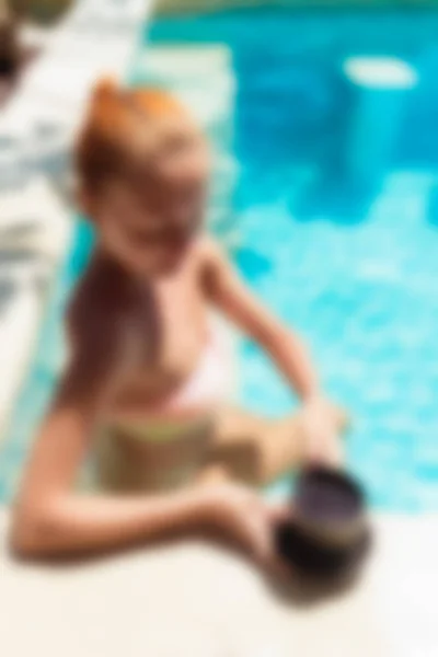 Hotel pool bali indonesien reise thema verschwimmen hintergrund — Stockfoto