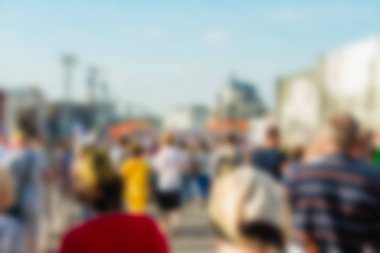 Büyük kalabalık geçit töreni Tema arka plan bulanıklık