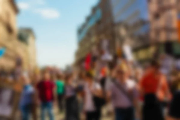 Grande multidão desfile tema borrão fundo — Fotografia de Stock