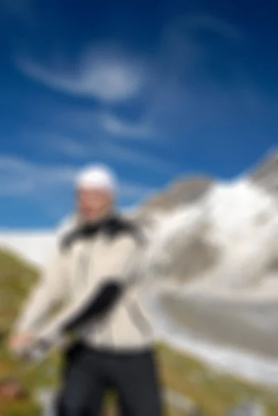 Ορειβατικός τουρισμός θέμα θάμπωμα του φόντου — Φωτογραφία Αρχείου