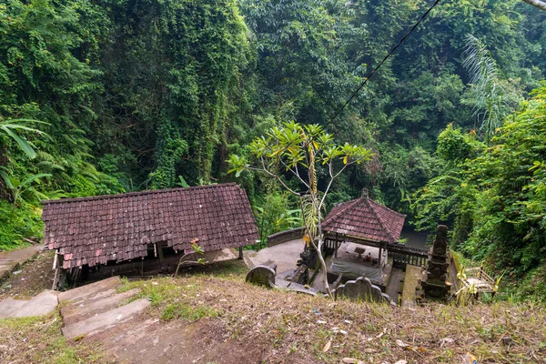 Traditionell helgedom på Bali — Stockfoto