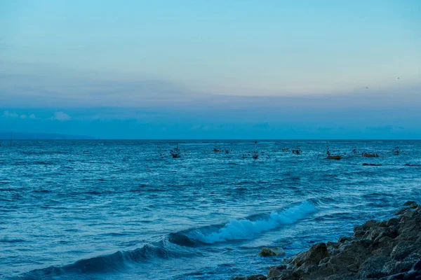 サンセットサヌールビーチの海 — ストック写真