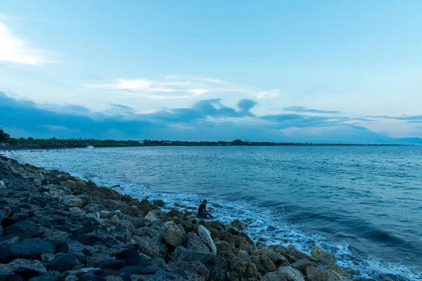 Morze na plaży Sanur — Zdjęcie stockowe