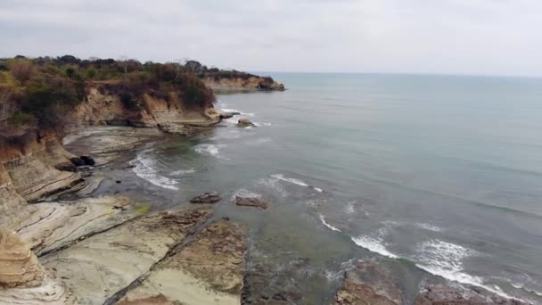 Video Aerial Shot Υπανάπτυκτη Παραλία Playa Escondida Στην Επαρχία Esmeraldas — Αρχείο Βίντεο