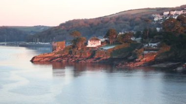 Polruan burnu, kışın Cornwall, video 