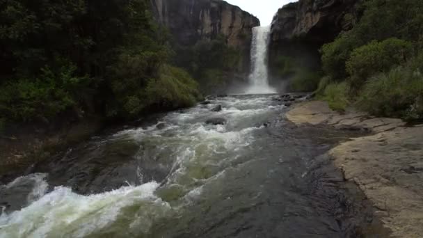 Video Van Waterval Rio Pita Rivier Stroom Cotopaxi Vulkaan Ecuadoriaanse — Stockvideo