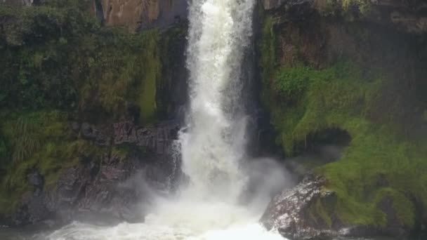 Zeitlupenvideo Vom Wasserfall Rio Pita Ecuadorianischen Anden — Stockvideo