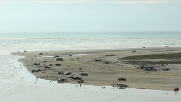 Automobili Una Spiaggia Sulla Costa Pacifica Dell Ecuador Capodanno 2012 — Video Stock
