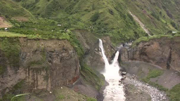 Video Agoyan Waterfall Pastaza Valey Ecuador — Stockvideo