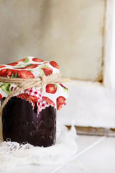 Homemade Strawberry Preserves Canning Jar — Stock Photo, Image