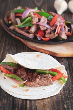 Taze Sıcak Beef Steak Fajita 
