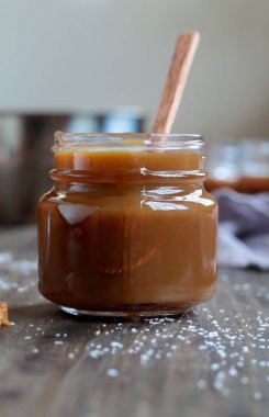 Tuzlu Karamel Sos Açık Kavanoz