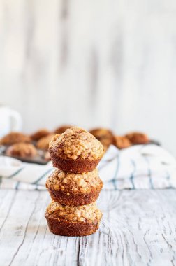 Kabak Muffins Bir Beyaz Bac Karşı Birbirlerinin Üstüne Yığılmış
