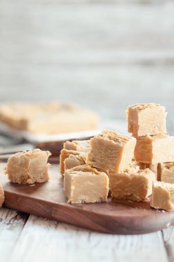 Tatlı Ev Yapımı Fıstık Ezmesi Fudge Şeker