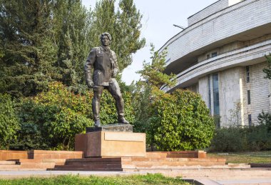 Anıt Gani Muratbayevv, Almatı, Kazakistan