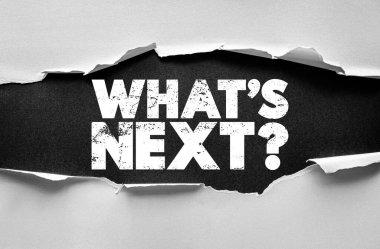 - Sırada ne var? Yırtık kağıdın altında. Gelecek planlama ve karar kavramı iş ve kişisel gelişimde belirsizlik, yön ve fırsatları temsil eder