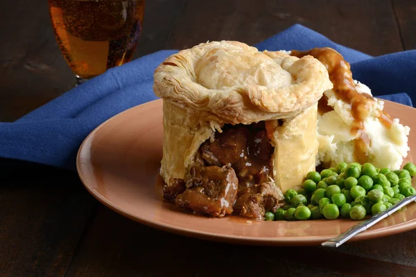 Beef Meat Pie Vegetables Gravy — Stock Photo, Image