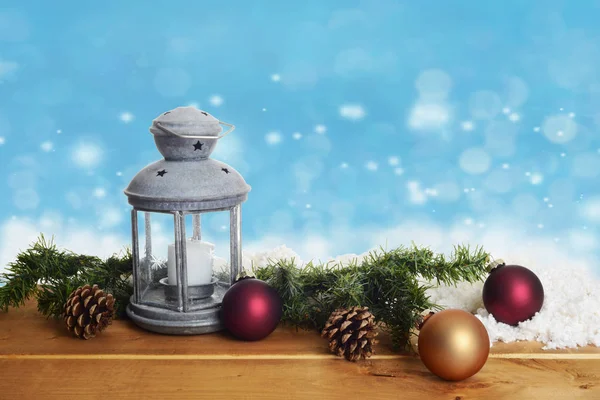 Lantaarn Met Kerstversiering Hout Met Sneeuw — Stockfoto