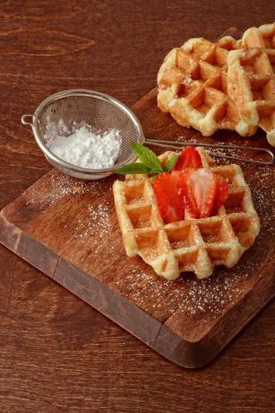 Belgian Waffles Strawberries Icing Sugar — Stock Photo, Image