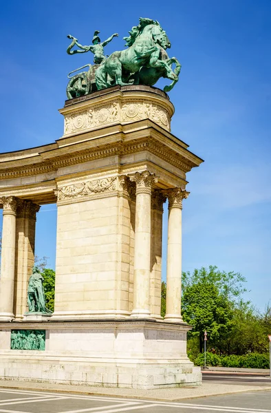 Fragment Der Kolonnade Auf Dem Heldenplatz Budapest — Stockfoto