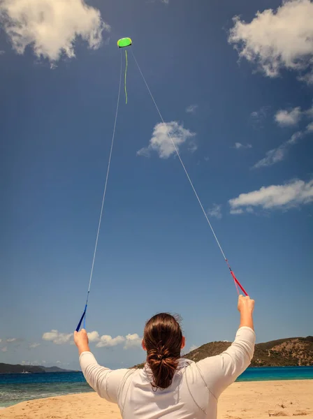 Woman Flying Kite Tropical Beach Caribbean — Stock Photo, Image