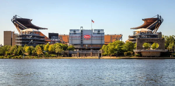 宾夕法尼亚州匹兹堡 2015年5月23日 海因茨球场足球场的景色 钢人队和围观者的主场 — 图库照片