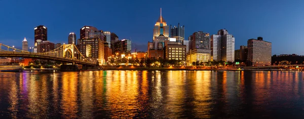 Panoramic View Pittsburgh Skyline Allegheny River Sunset — Stock Photo, Image
