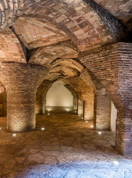 西班牙巴塞罗那 2017年4月21日 安东尼 高德设计的帕劳盖尔地下室 — 图库照片