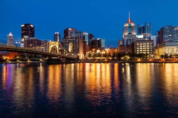 Nézd Pittsburgh Naplemente Után Allegheny Folyót Látképe — Stock Fotó
