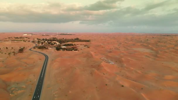 Villaggio Nel Deserto Mediorientale — Video Stock