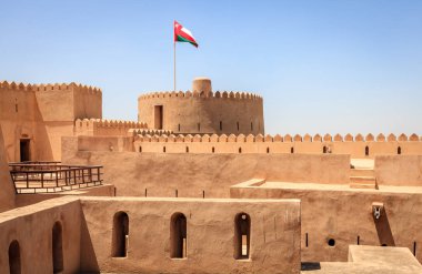 Rustaq Fort, Umman