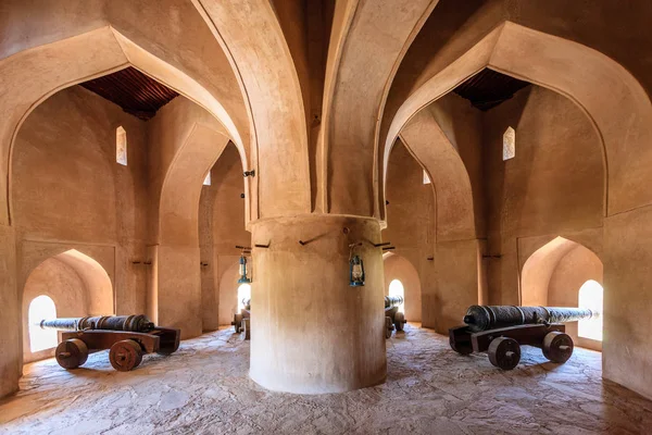 Dentro de Rustaq Fort, Omã — Fotografia de Stock