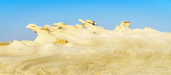 Alwathba Fossil Dunes в ОАЭ — стоковое фото