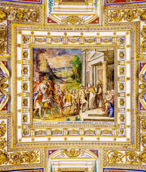 Потолочная живопись в музее Ватикана — стоковое фото