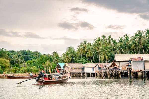 Muslim Fishing Village Yao Yai Island Andaman Sea Thailand — Stock Photo, Image