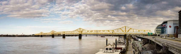 Louisvile Februari 2020 George Rogers Clark Memorial Bridge Alias Second — Stockfoto