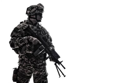 Bizi deniz piyadeleri Kolordusu makineli tüfek ile shooter