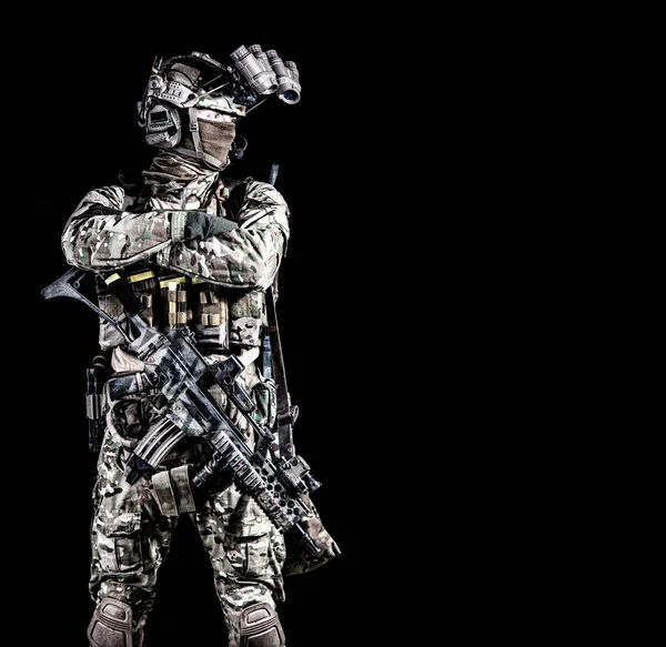 Anti terrorist Squad Fighter op zwarte achtergrond — Stockfoto