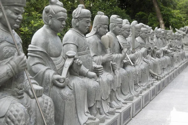 2018 Усыпанные Статуи Монастыре Десять Тысяч Будд Тине Гонконг Китай Стоковое Изображение