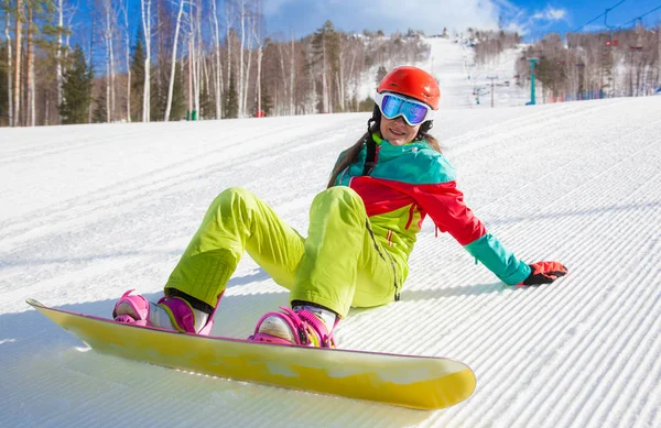 Menina com snowboard — Fotografia de Stock